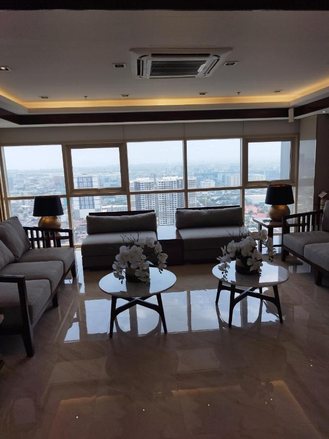 Schoenes Apartment Mit Pool-Nutzung マニラ市 エクステリア 写真
